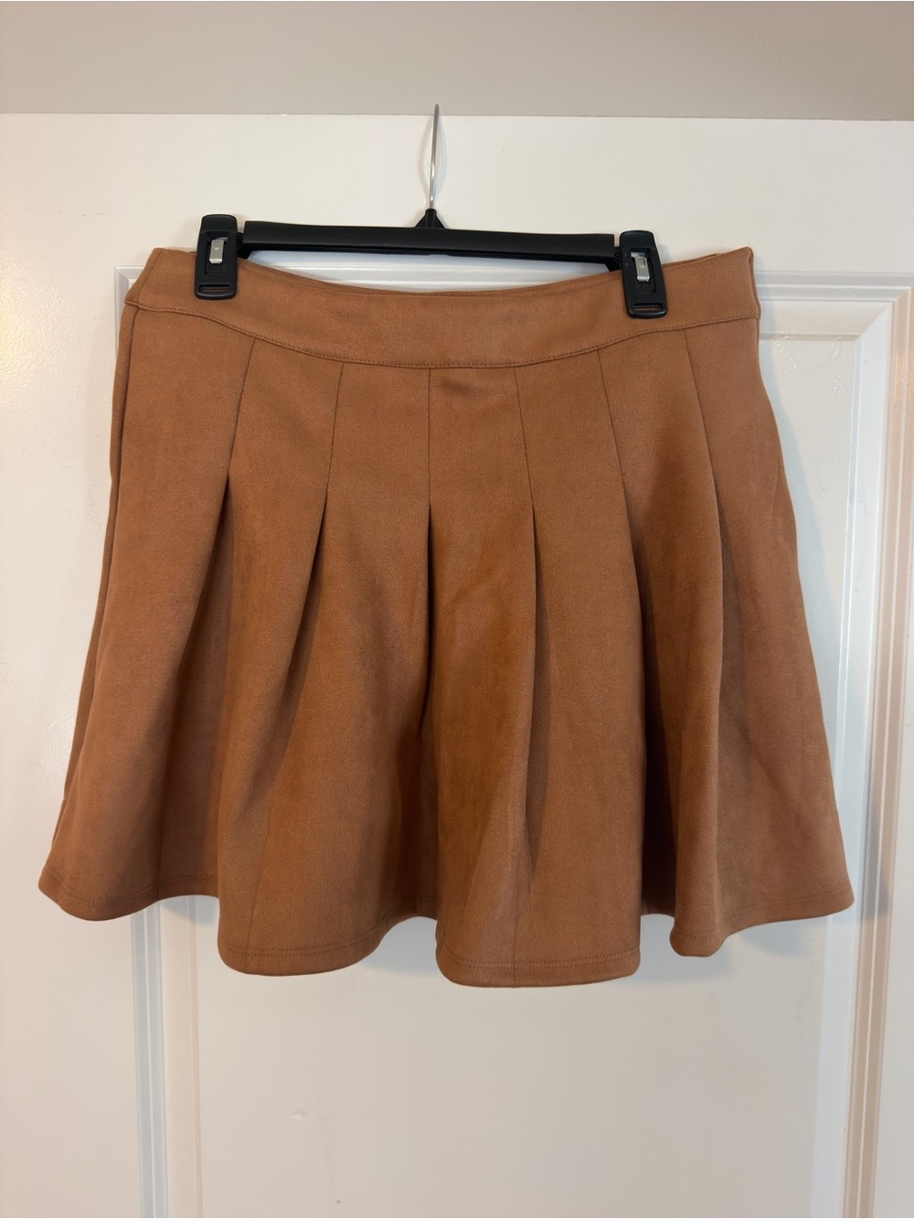 Francesca’s Rust Fall Skirt – NWT Size Large